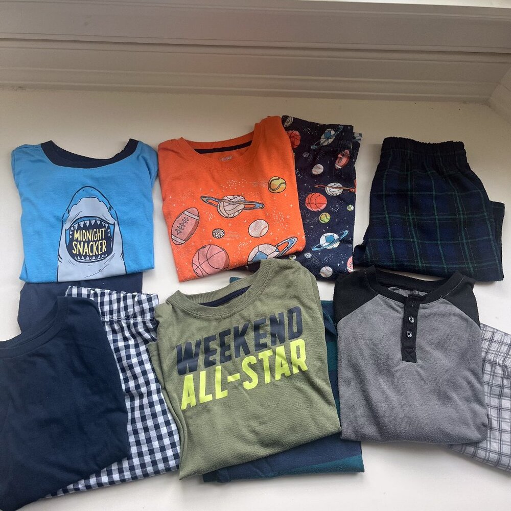 Kids Pajamas Bundle Size S(6/7)